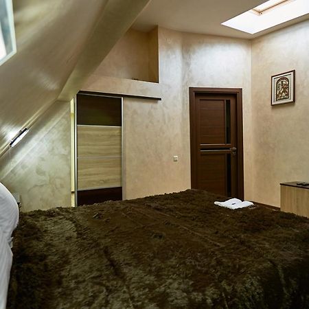 Отель Яна Truskavets Exterior photo